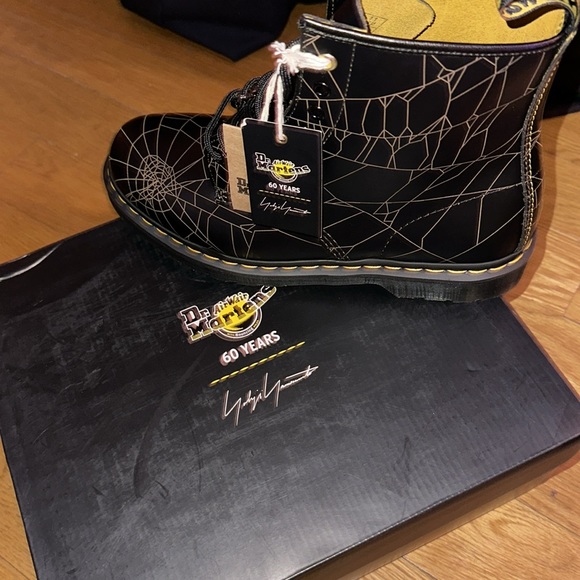 DR. MARTENS X YOHJI YAMAMOTO 1460 Remastered- sz. US 11M/12L - Picture 14 of 16